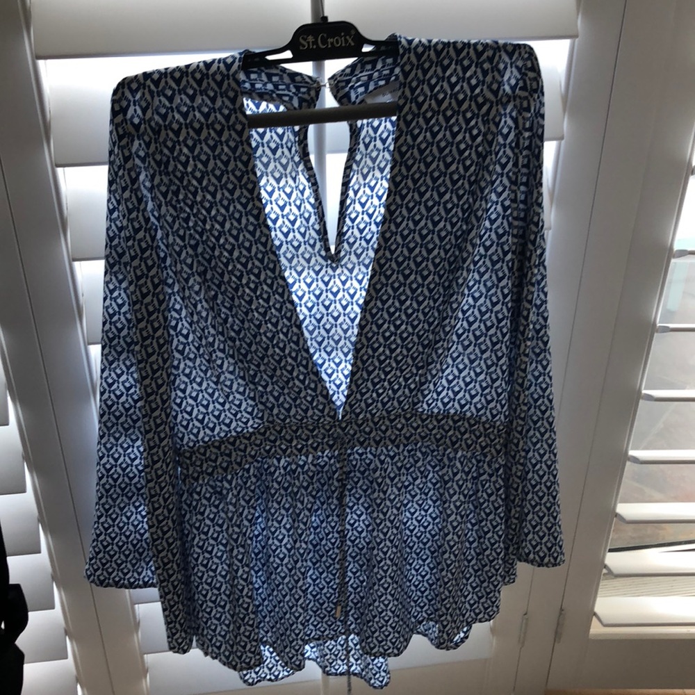 Tunic low neck